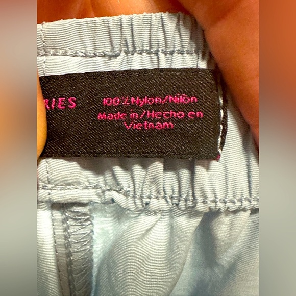 No Boundaries Junior/Womans Light Blue Parachute Pants Size 7-9 - Picture 7 of 8